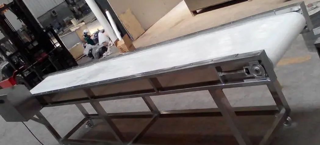 輸送帶出現(xiàn)跑偏怎么辦？