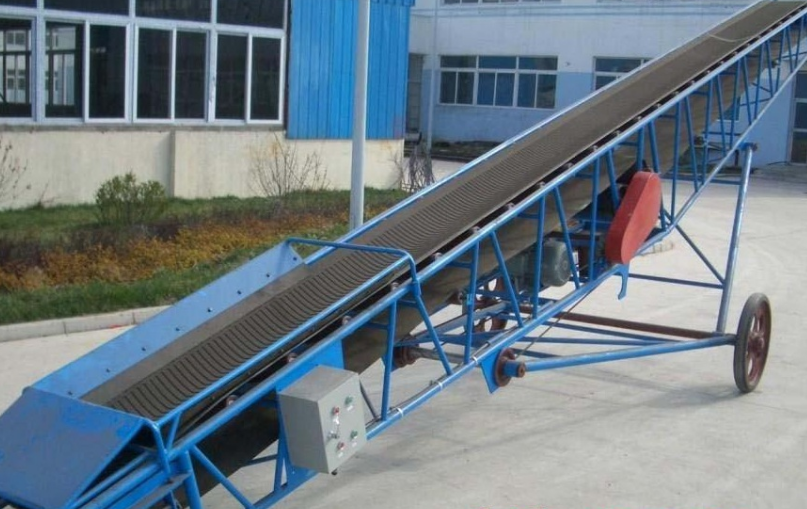 帶式輸送機(jī)都有哪些部分組成？