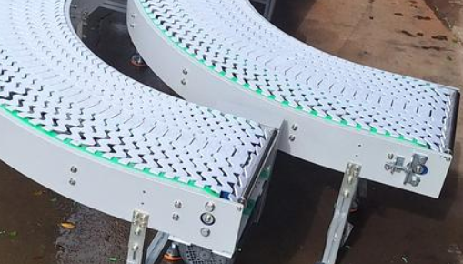 柔性鏈板輸送線的鏈板材質(zhì)選擇的避坑指南